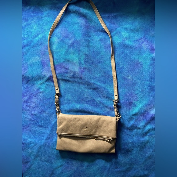 Kate Spade Purse - Picture 1 of 4